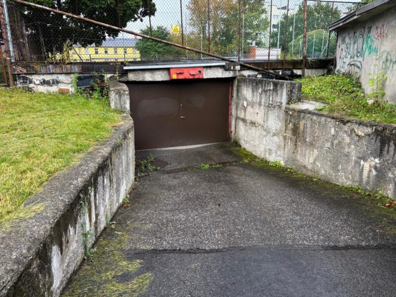 Storage space in Laulupeo tänav, Tallinn, Estonia
