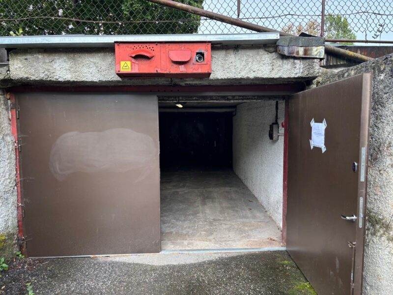 Storage space in Laulupeo tänav, Tallinn, Estonia