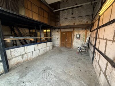 Self-Storage Company in Männiku tee 104b, Tallinn, Eesti